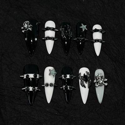 Nokti s grafitima za Noć vještica